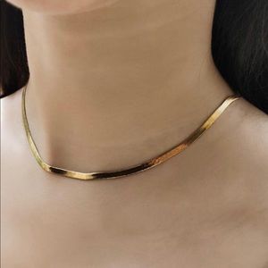 Gold necklace